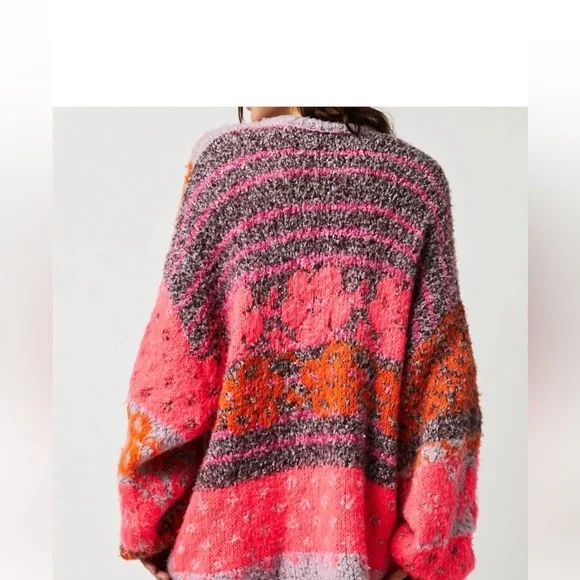 Free People gather me close cardigan.  Size XS/S - Picture 4 of 9